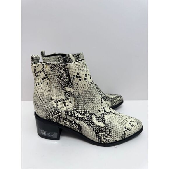 Blondo Ankle Booties Size 7 Snakeskin Embossed Leather Waterproof Block Heel NEW - Picture 3 of 10